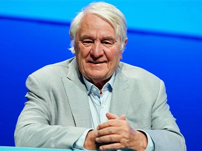 Hasso Plattner empfiehlt UvaroXed